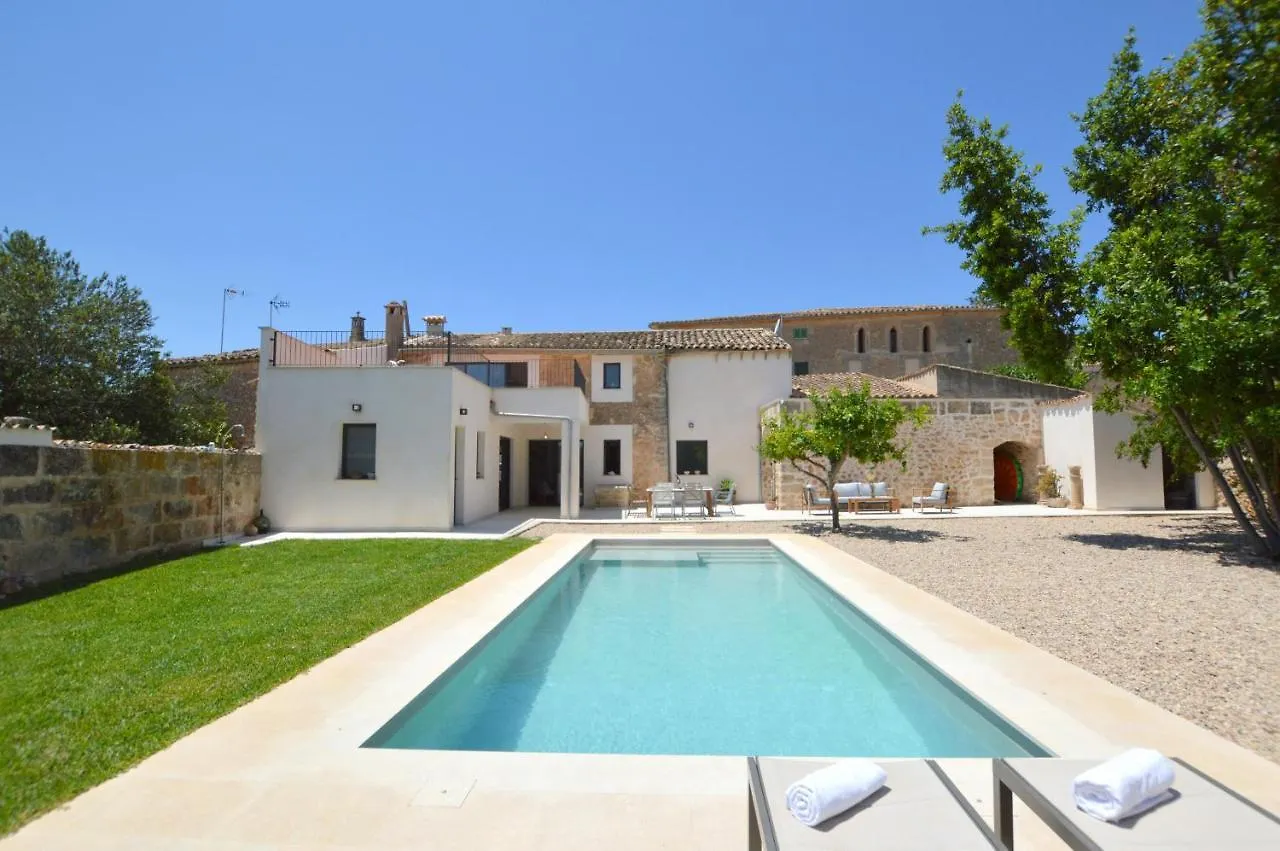 Villa Sa Vicaria Santa Eugènia 0*,